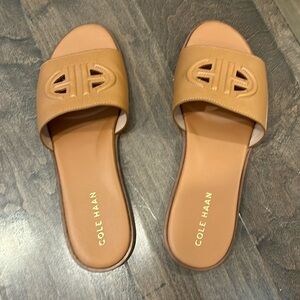 Cole Haan Slides (Women’s 8.5)